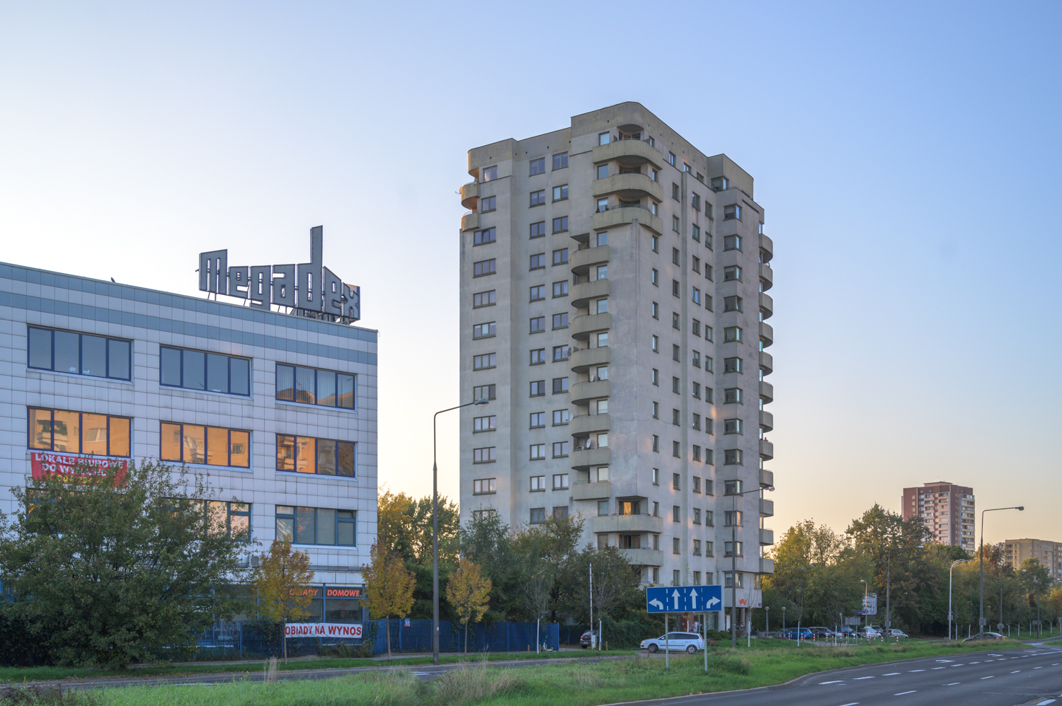 Zdjęcie architektury budynku Budynek mieszkalno-usługowy